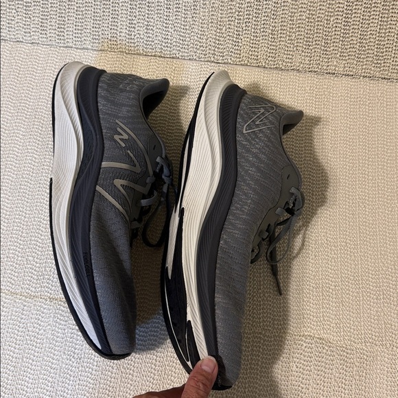 New Balance Fuelcell Propel 4 Unisex Men\'s 11 Wo12.5  Dark Gray Athletic Shoes main image 4